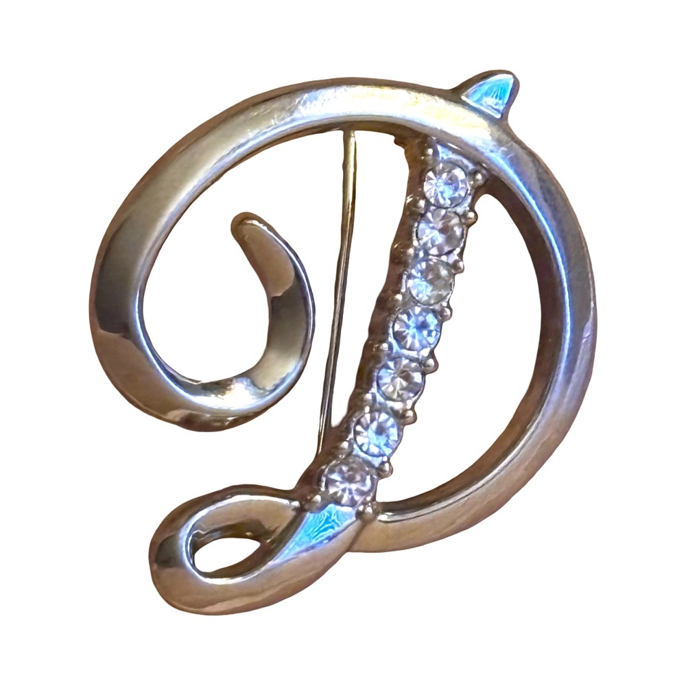 Vintage Elegant silver tone rhodium plated Initial D Brooch with Crystals
